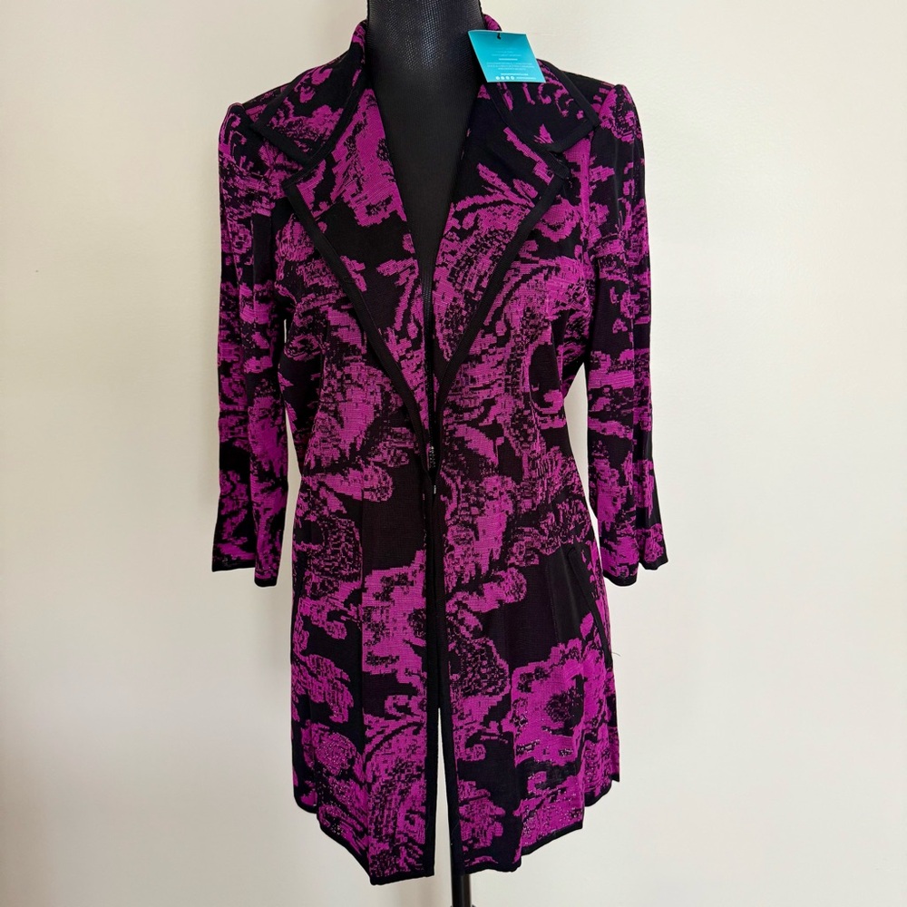 Elegant Ming Wang Floral Jacquard  Knit Cardigan Blazer